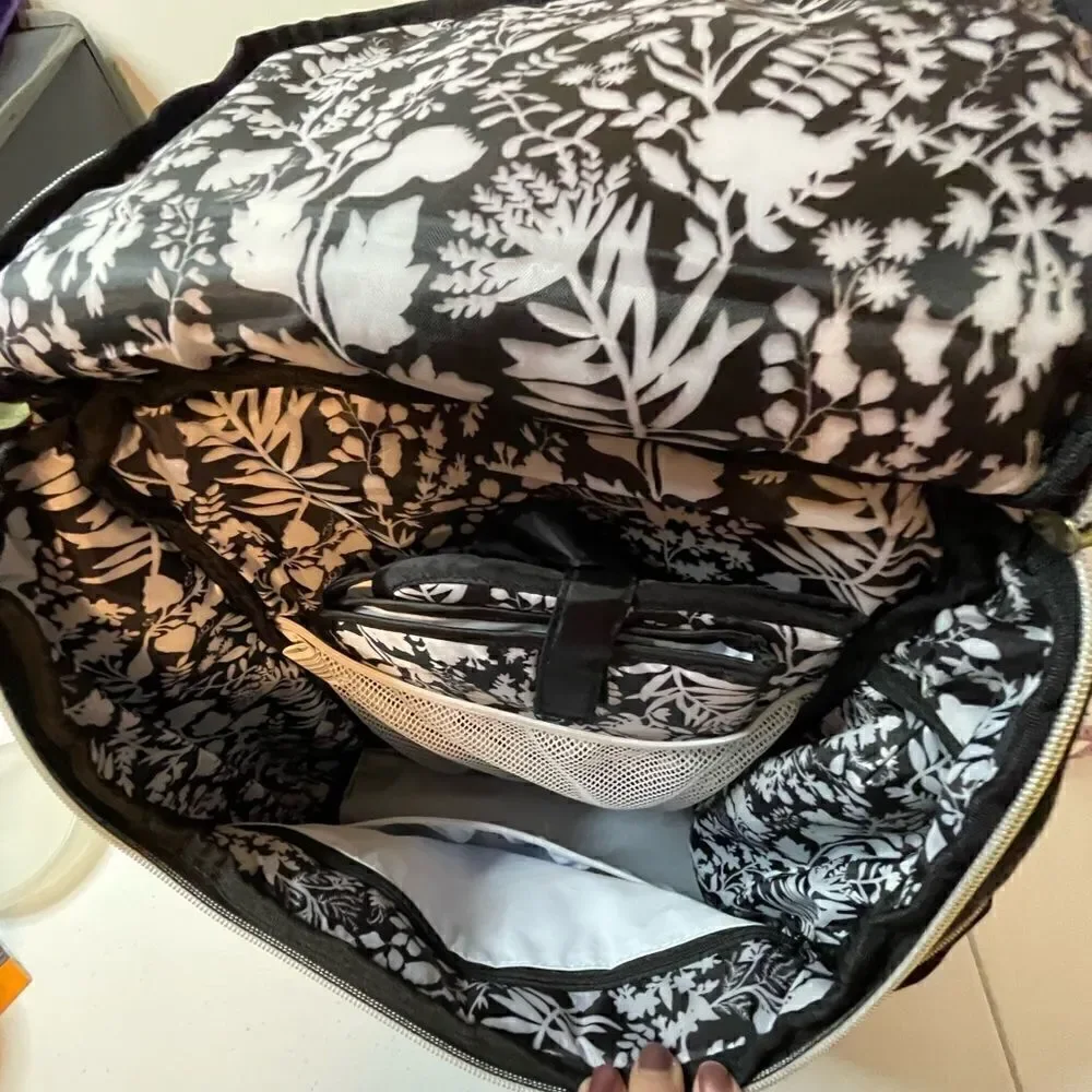 Dabney Lee Fiona diaper bag black